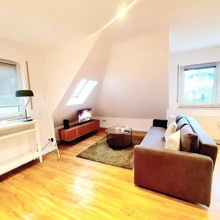 Contemporary 2 Bedroom With Parking Space *